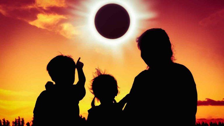 Chile: miles de turistas se preparan para el eclipse