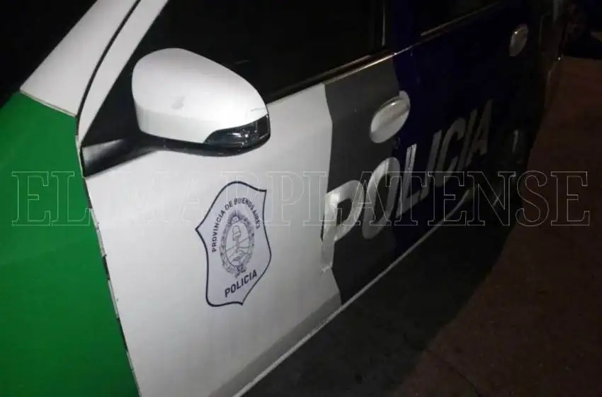 Un disparo en la espalda, marihuana y tres aprehendidos