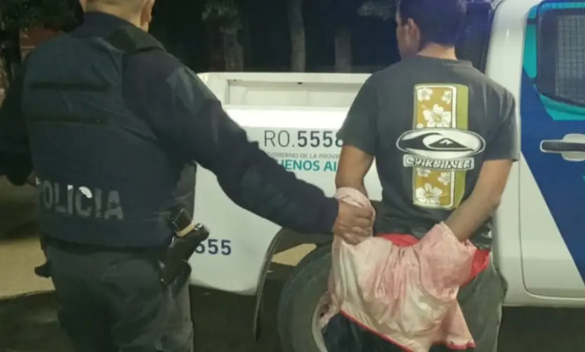 Delincuente quiso robar un kiosco con un la réplica de un arma