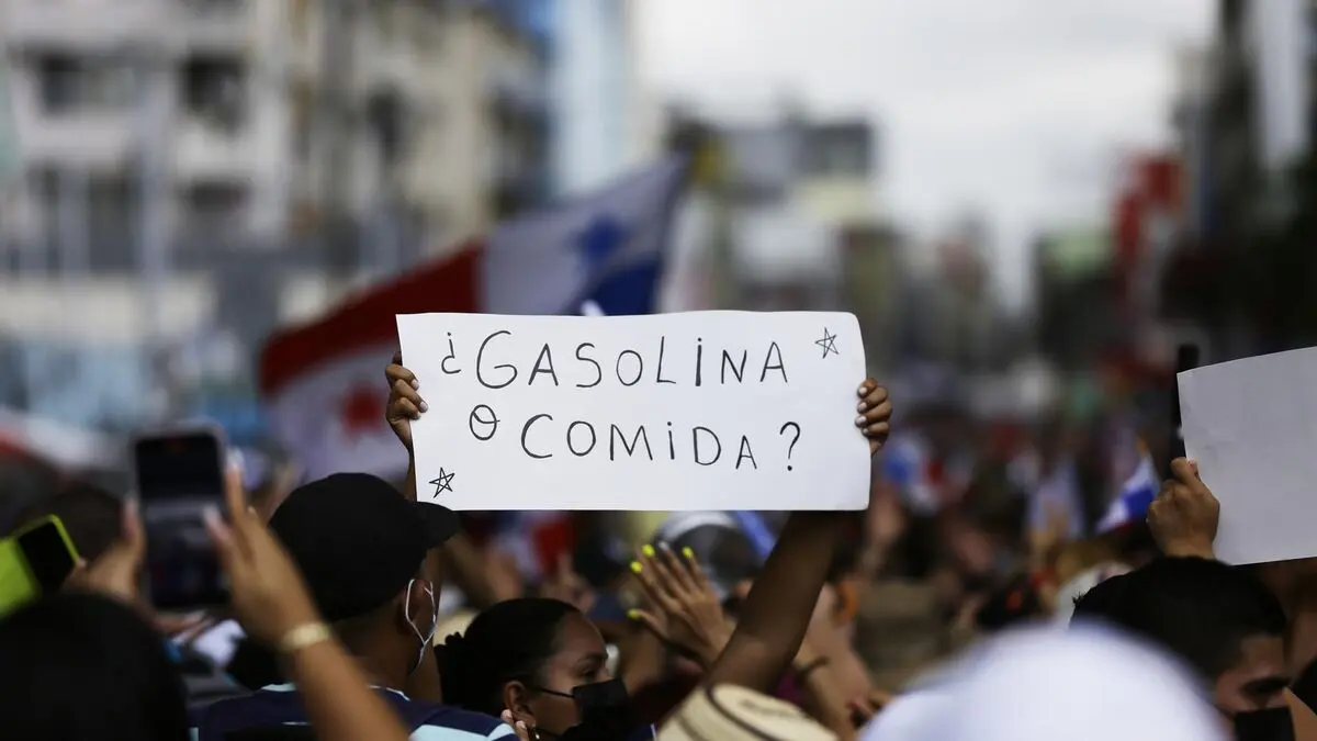 ¡SE SUMAN OTROS SECTORES! Panamá cuenta más de 48 horas sumergida en un paro nacional