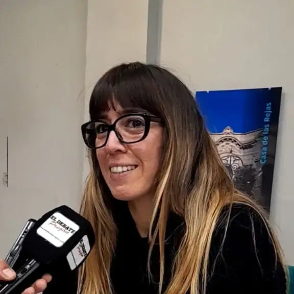 Carla Olivera.