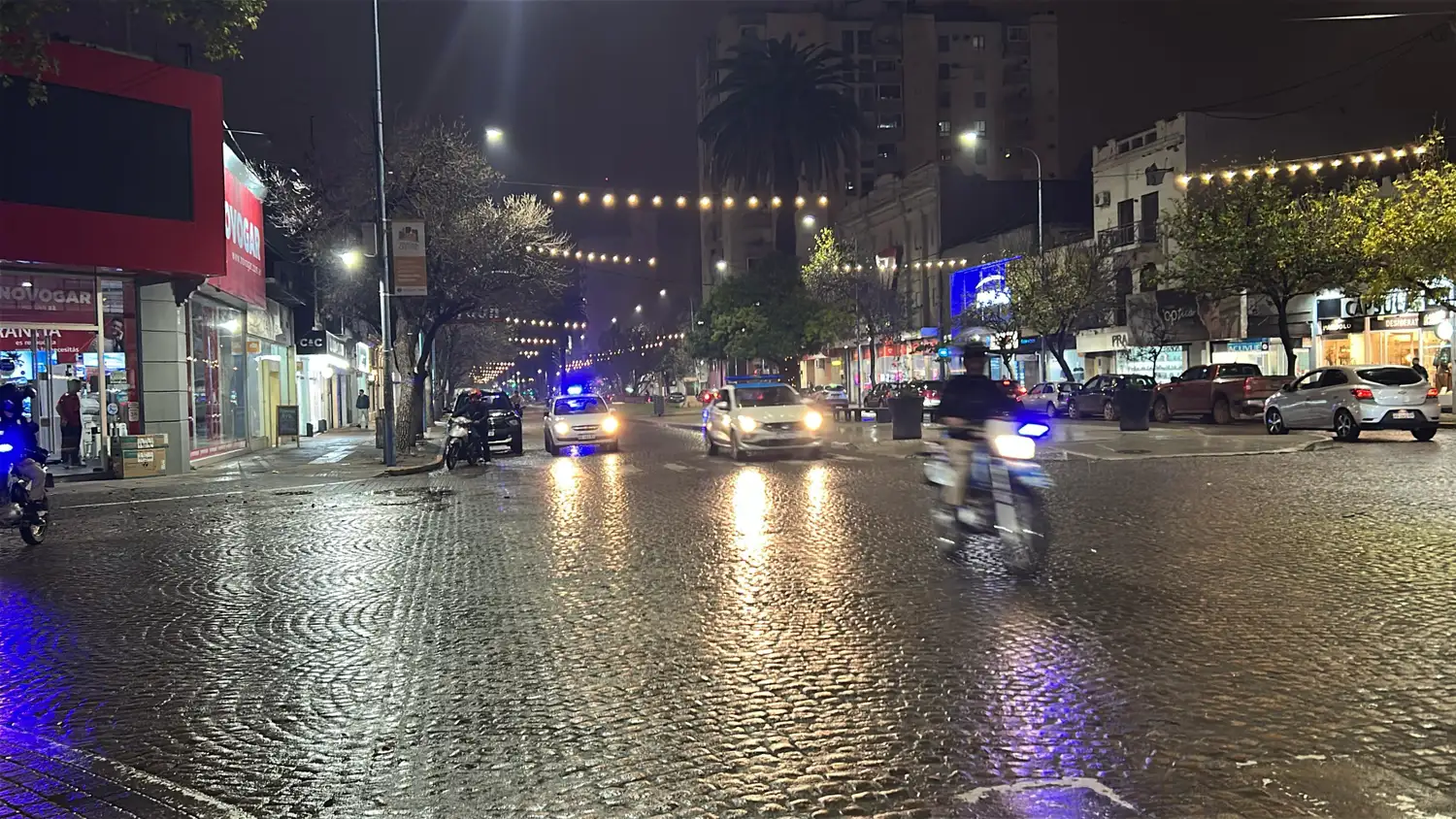 operativo policia noche ambulancia acompañamiento 107 gur bv santa fe rafaela - 2
