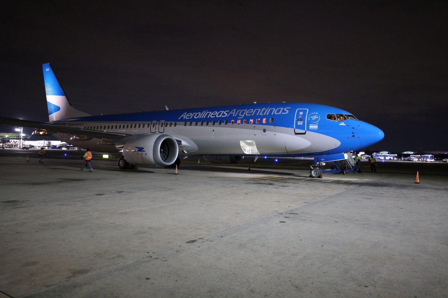 Boeing 737 MAX 8 LV-KNQ de Aerolíneas Argentinas