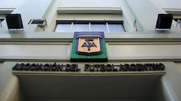 Nuevo reglamento sobre el cierre de mercado de pases