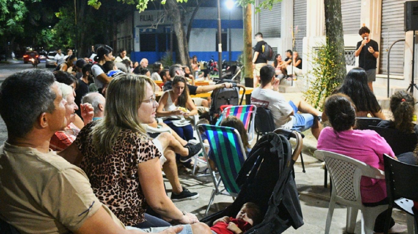 Paraná: Una variada agenda en los mercados y ferias municipales este fin de semana