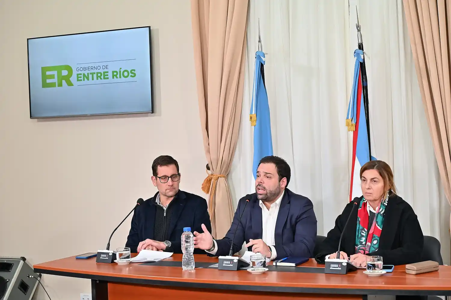 El Gobierno otorgará por decreto nuevos incrementos salariales