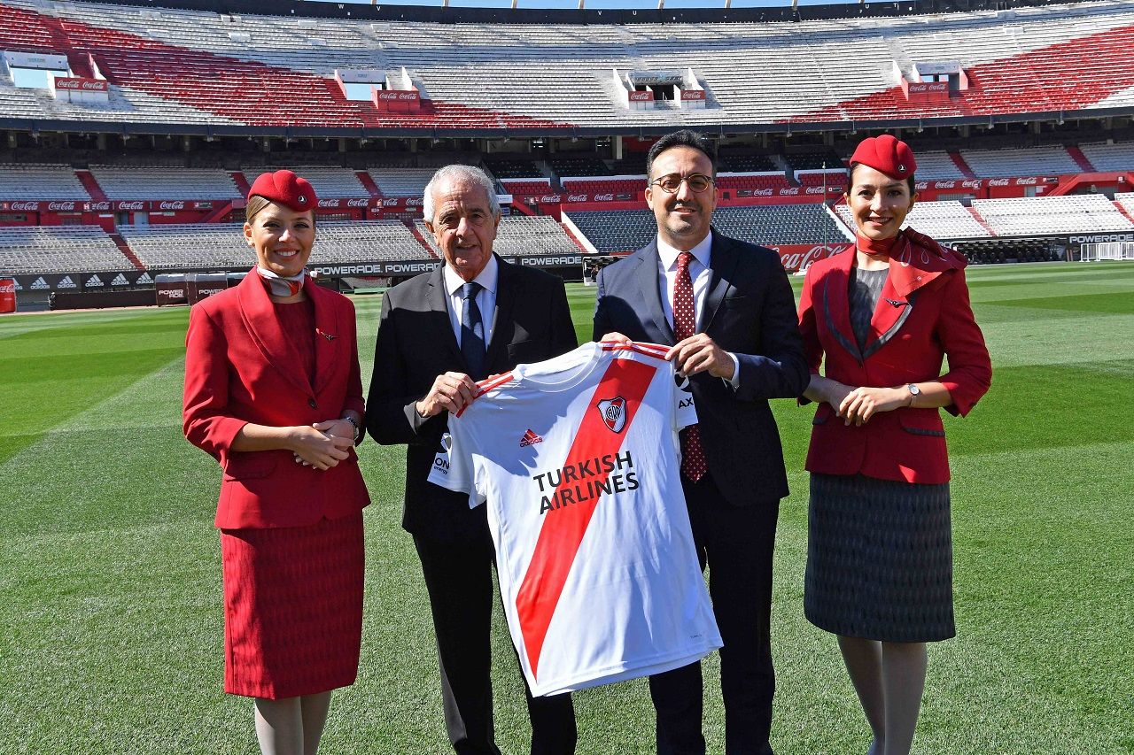 Turkish Airlines y su primer Superclásico en la camiseta de River Plate