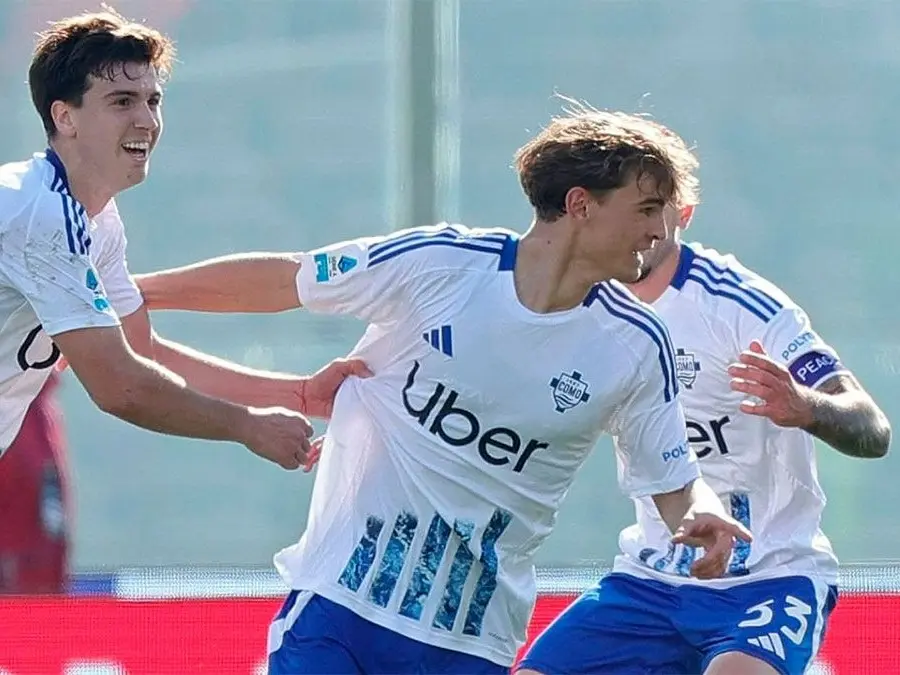 Nico Paz y un golazo para el triunfo del Como