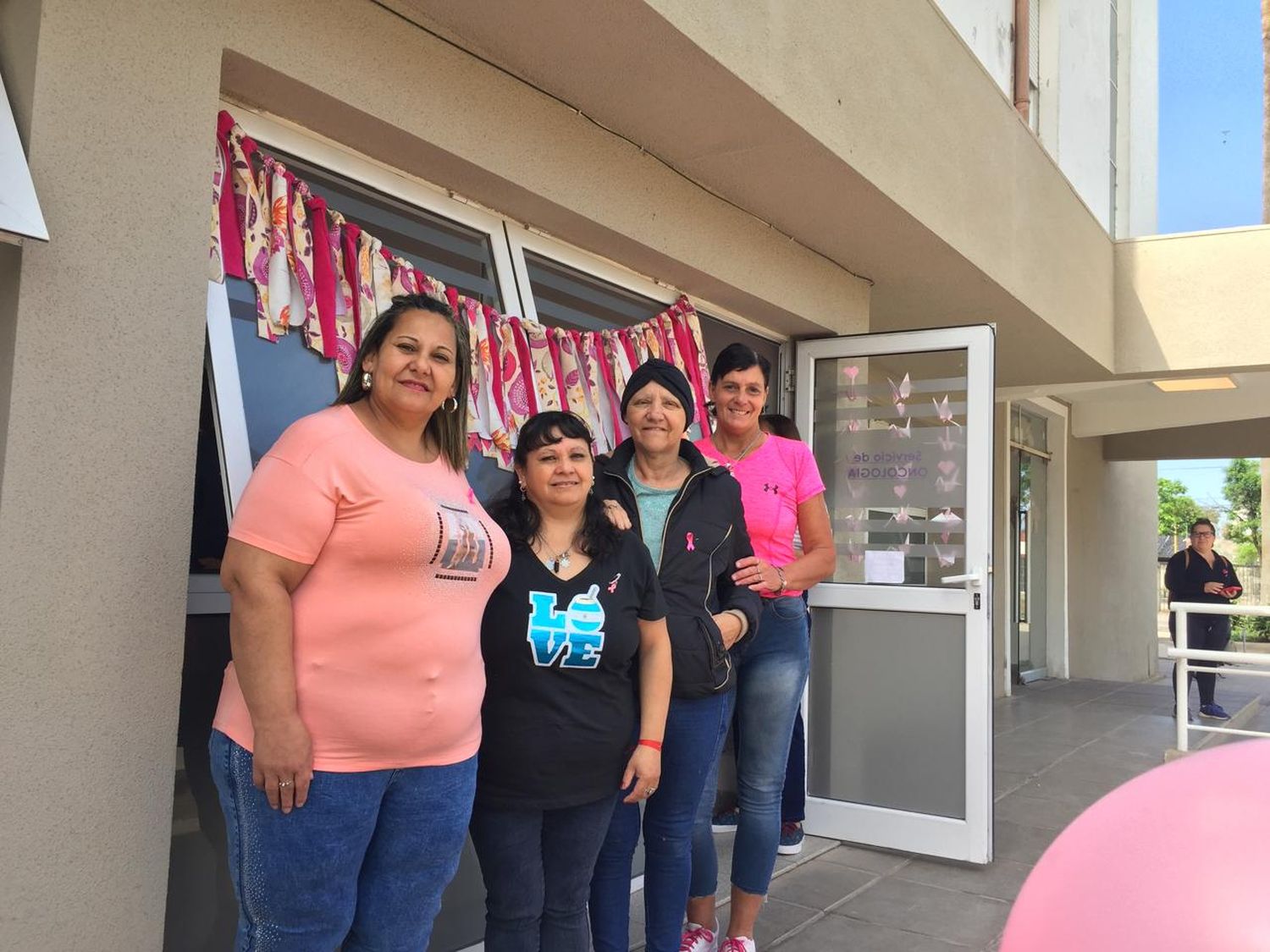 Alejandra, Claudia, Delia y Carla hoy celebran la vida y concientizan