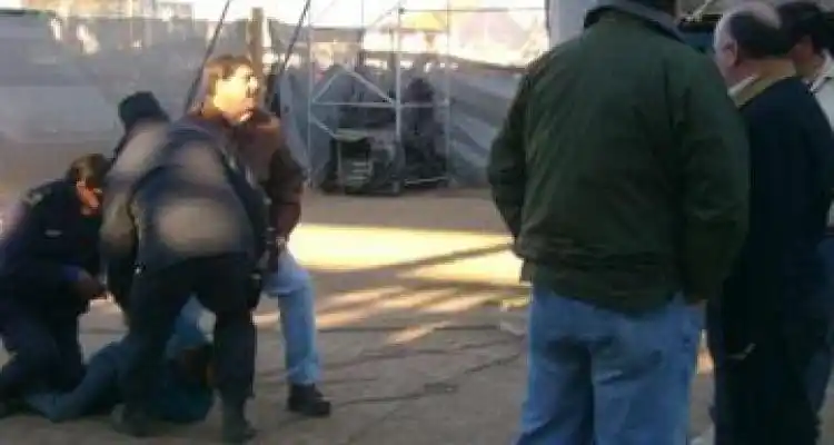 Detuvieron a un guardiacarcel en pleno festival