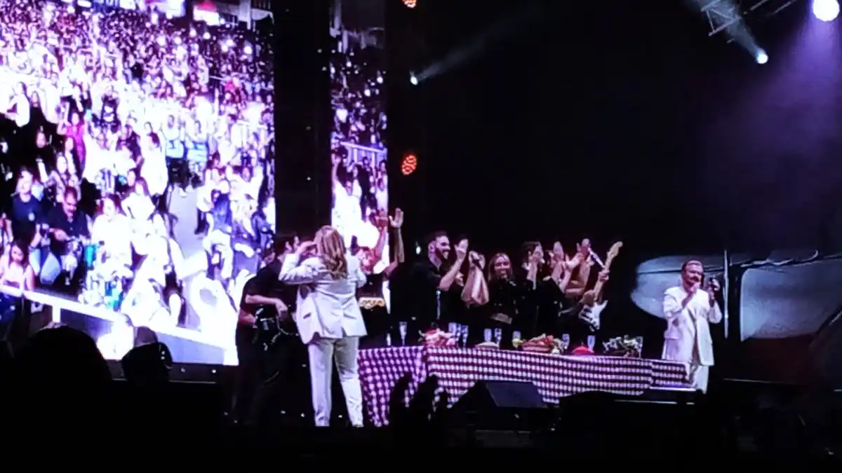 Pimpinela llenó de nostalgia a Caracas y Valencia