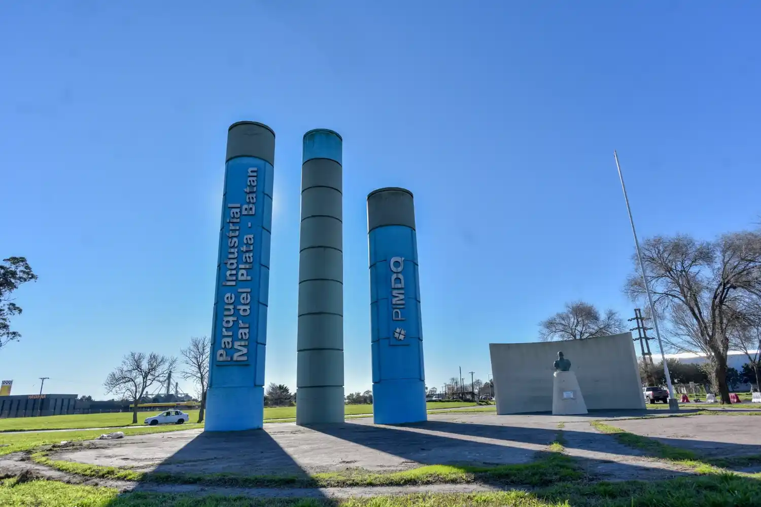 Para concretar su instalación, la empresa construirá una nave industrial de aproximadamente 1000 metros cuadrados en una primera etapa, sobre un predio de 3750 metros cuadrados.