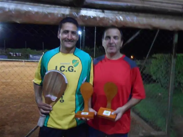 Torneo Nocturno de Tenis Criollo en Smash