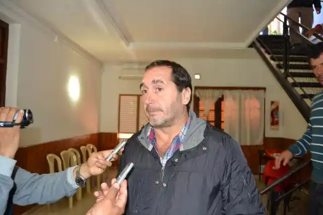 Trabajadores de Feersa a la espera de una reunión con el nuevo directorio