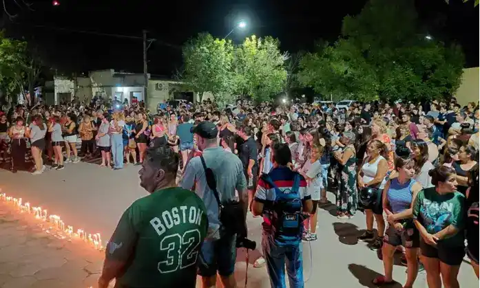 Despiden a Ian: comenzó el velatorio del adolescente asesinado en la escuela