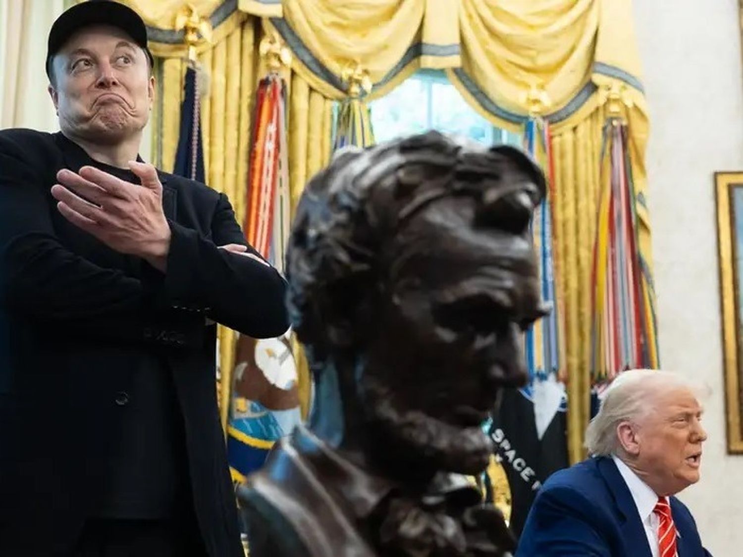 Elon Musk y Donald Trump pasaron de aliados estratégicos a enemigos declarados. Foto: Francis Chung