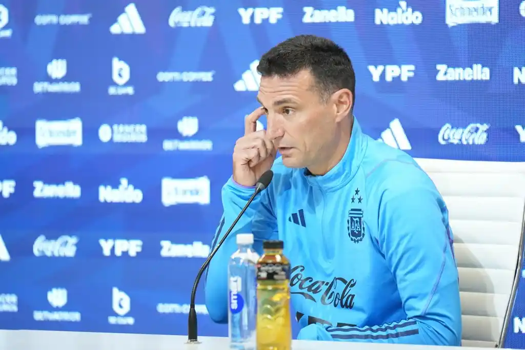 Argentina llegó a Bolivia con Messi en el plantel