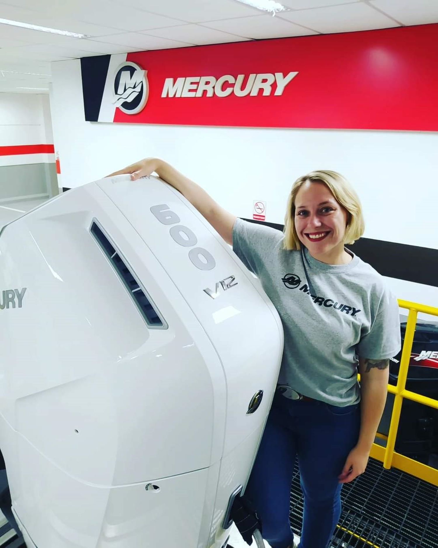 Evelyn Leiva, la primera mujer de Latinoamérica y el Caribe especializada en motores fuera de borda