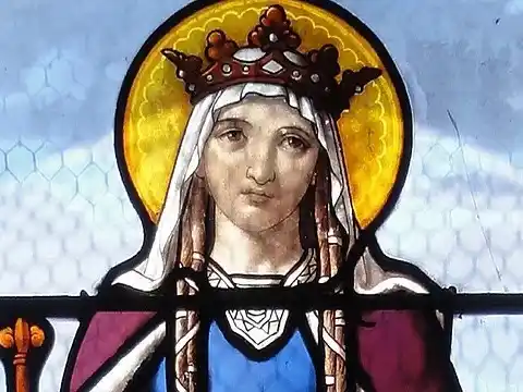 De reina perseguida y encarcelada a coronada emperatriz en Roma, la vida de Santa Adelaida estuvo marcada por la política, el exilio y una profunda vocación religiosa.
