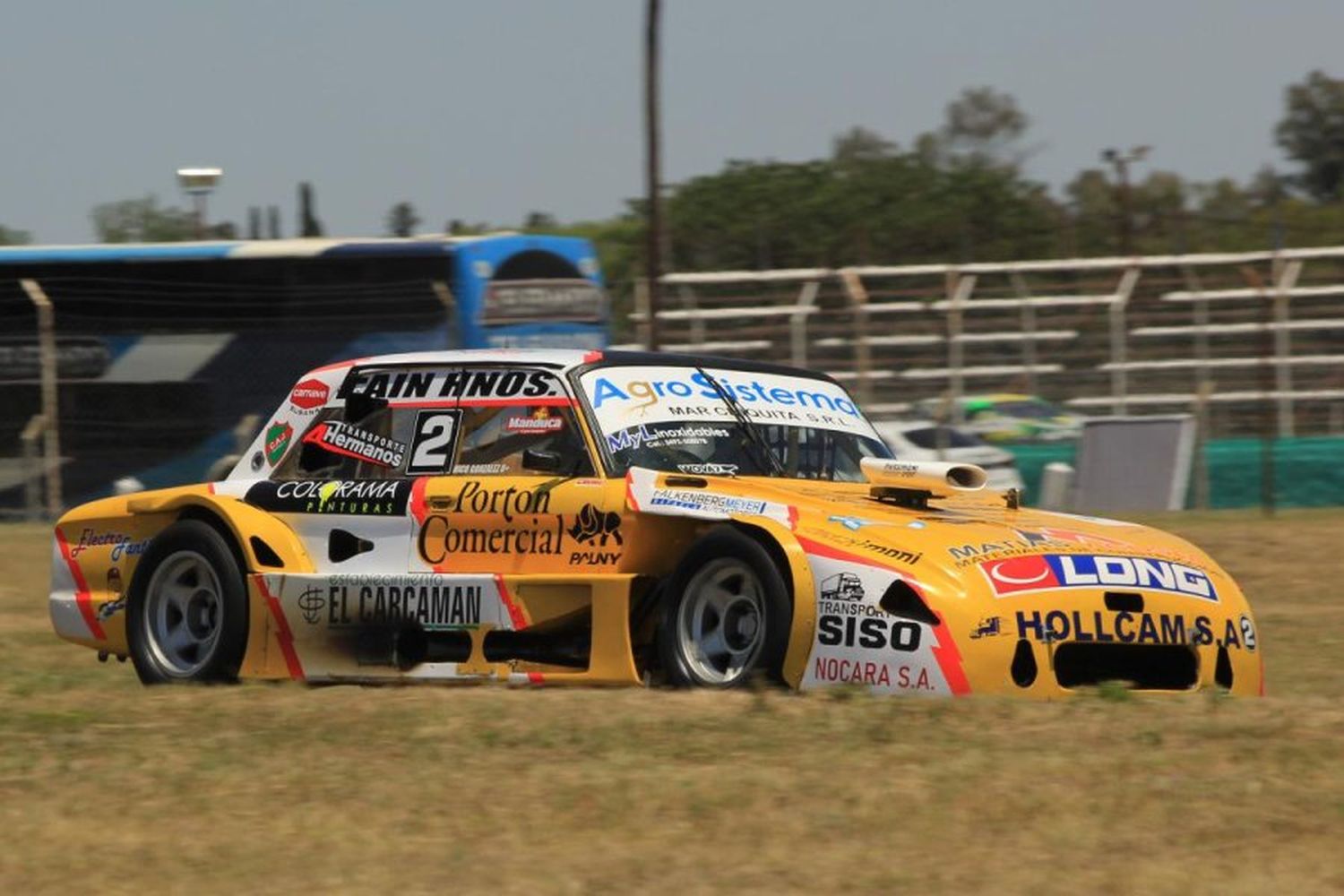 Nico González campeón del TC 4000 