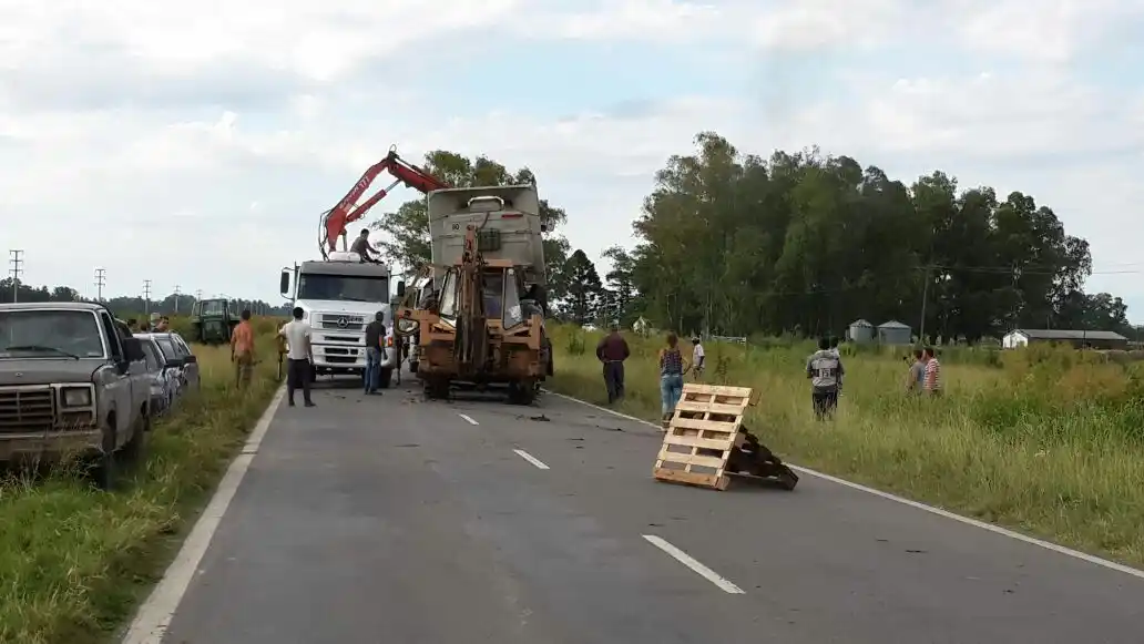 Corte en Ruta 41 altura Mercedes