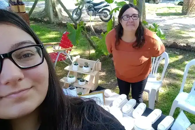 Kodo Aromas: el emprendimiento familiar chascomunense que transforma creatividad en identidad local