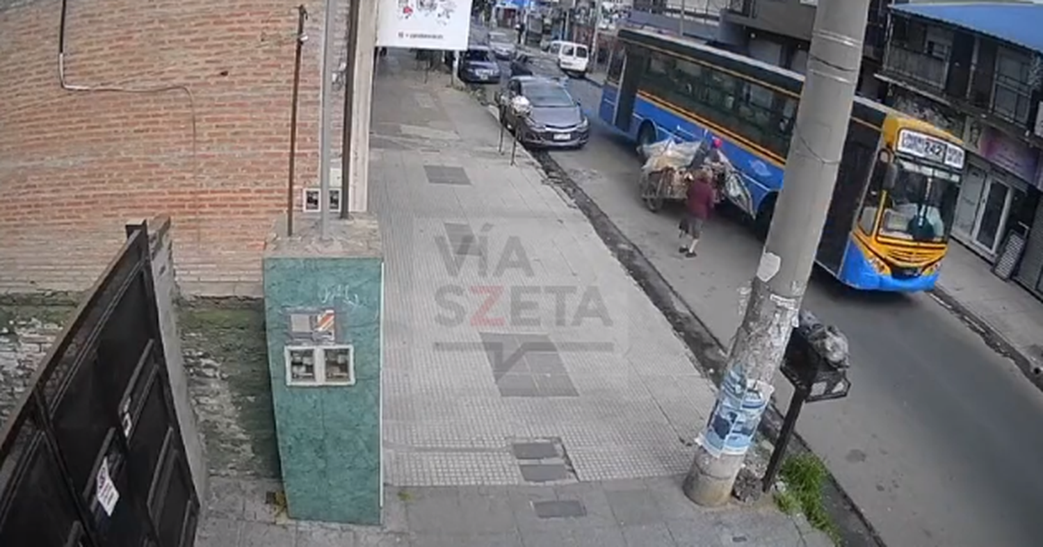 Un colectivero atropelló a dos personas en La Matanza y fue detenido
