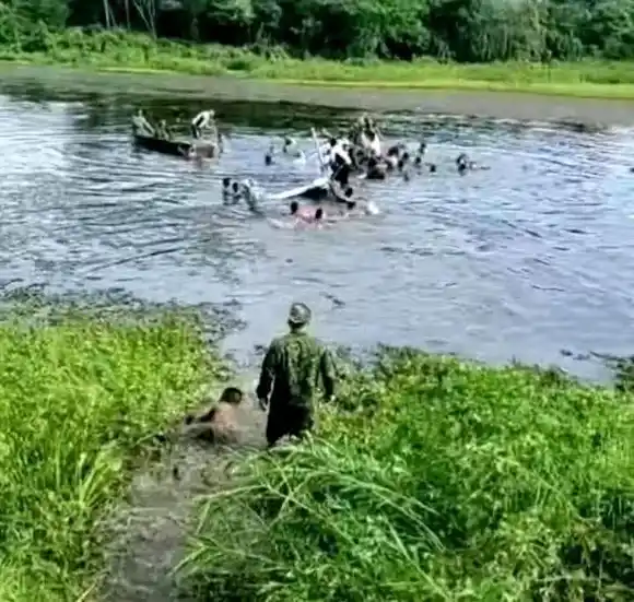 Accidente de helicóptero en Colombia cobra la vida de un militar (+Video)