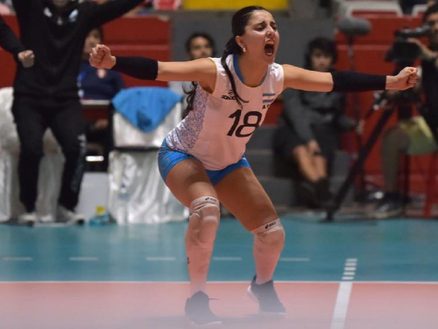 Valentina González y Las Panteras viajaron a Estados Unidos