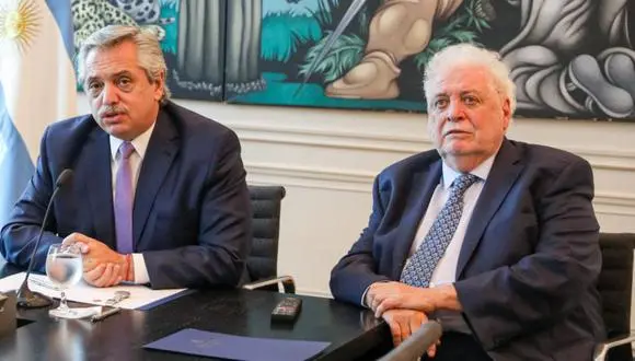 Escándalo por vacunas en Argentina: Fernández pide la renuncia del ministro de salud