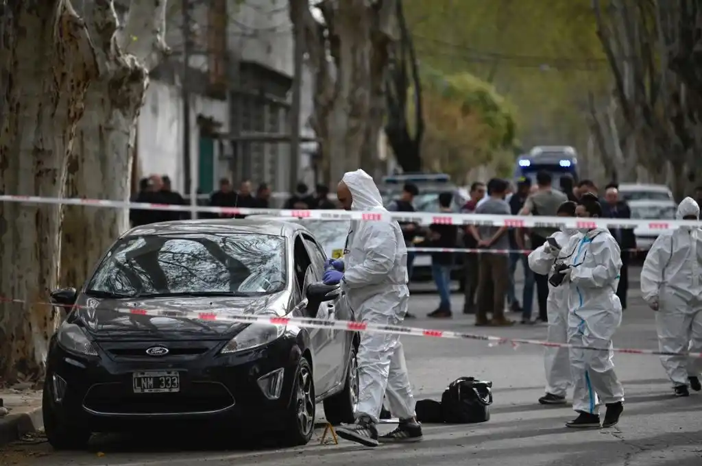 El policía estaba vestido de civil