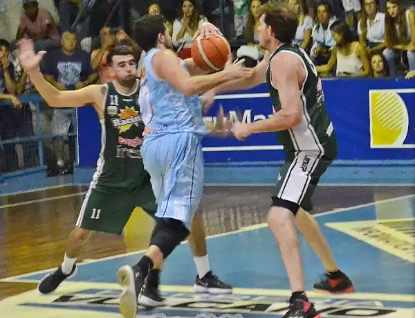 Racing busca una victoria para igualar una serie muy caliente