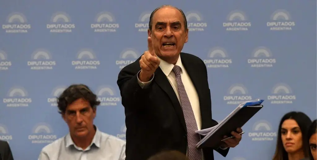 Diputados: buscan destituir a Guillermo Francos por incumplir la Ley de Discapacidad