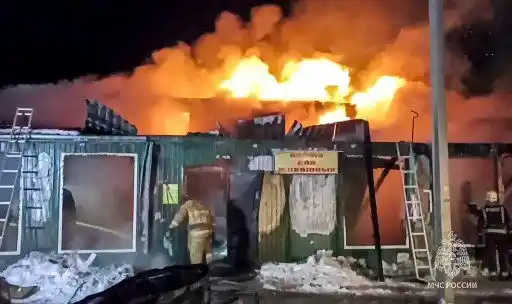 «UNA ESTUFA DEFECTUOSA» fue la causa del voraz incendio que acabó con la vida de 22 abuelitos en Rusia