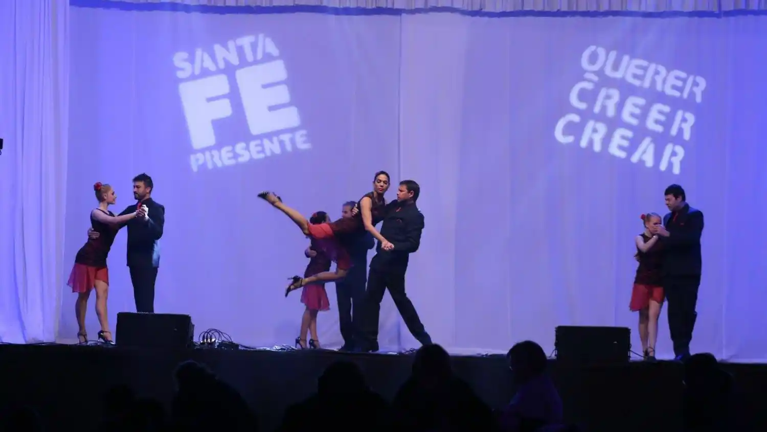 “Querer, Creer, Crear” en Esperanza no se suspende por lluvia