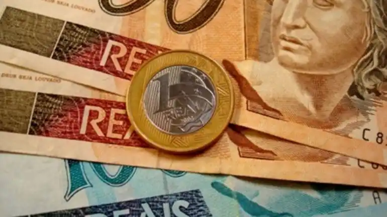 Brasil continúa con una devaluación récord en 13 años y suma presión al peso argentino