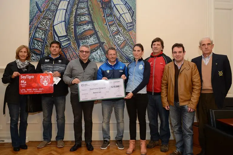 Zamora otorgó apoyo económico a deportistas de Tigre que irán a Río