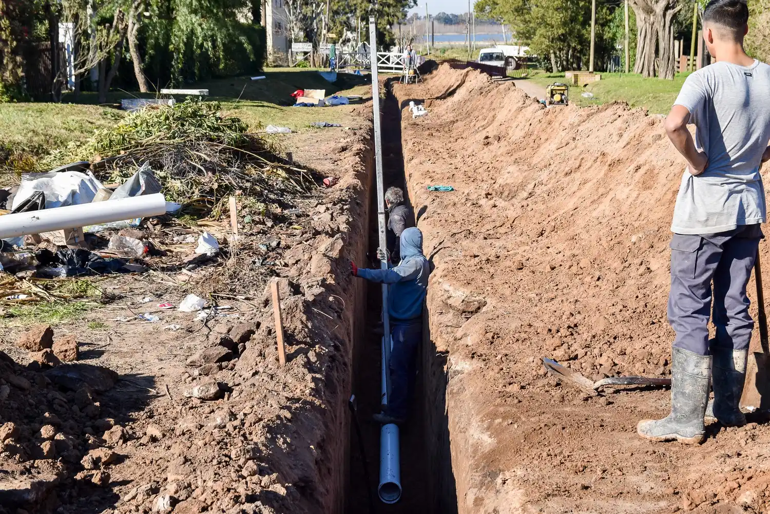 La cloaca máxima permitirá ampliar el servicio a toda la ciudad de Chascomús con la construcción de 11.332 metros de conducto