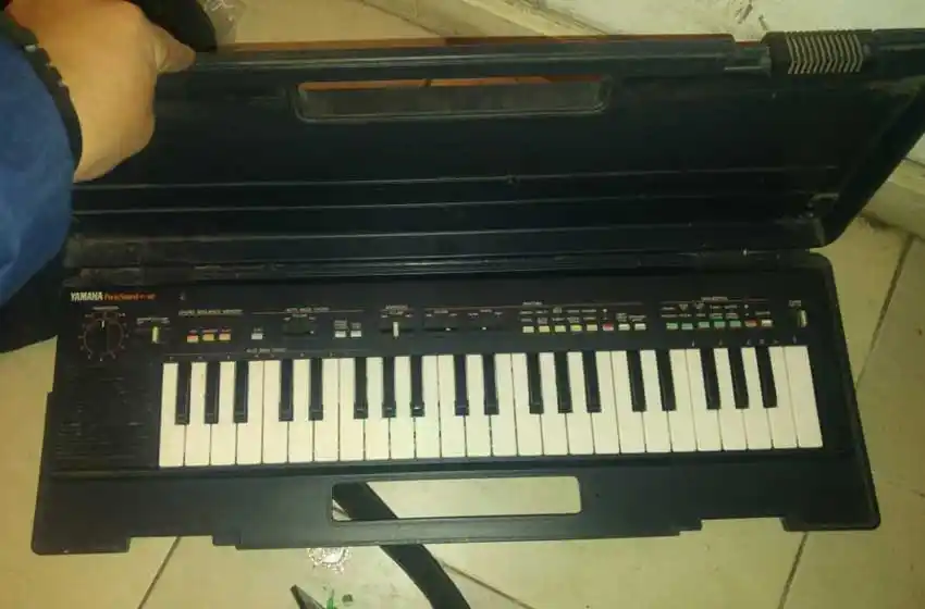 Cayeron delincuentes que habían robado un órgano, lámparas y ropa