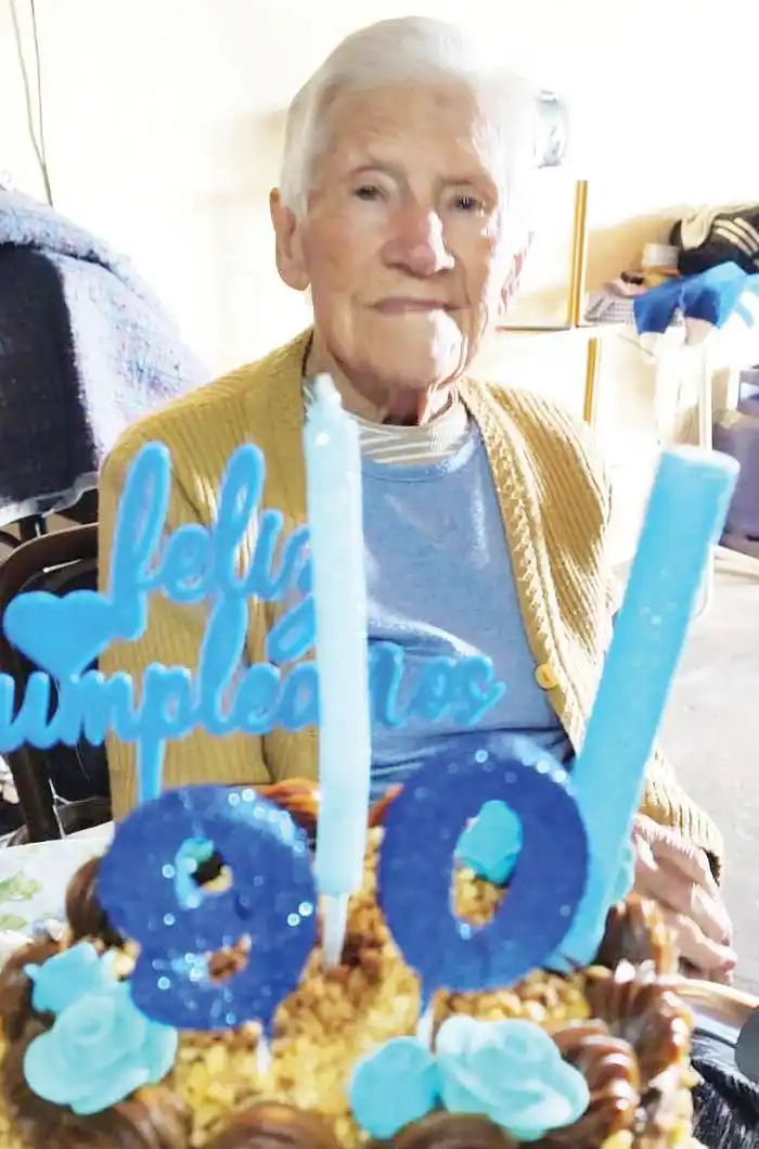 90 Años