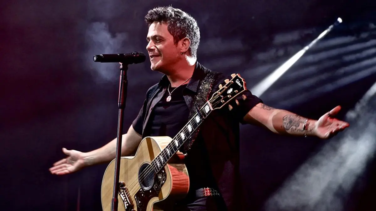 Alejandro Sanz anunció su vuelta a la Argentina