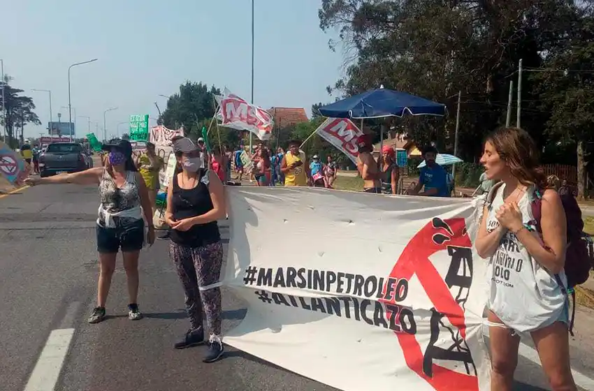 Explotación Petrolera en Mar del Plata: denuncian que "se financiará con fondos de Anses"