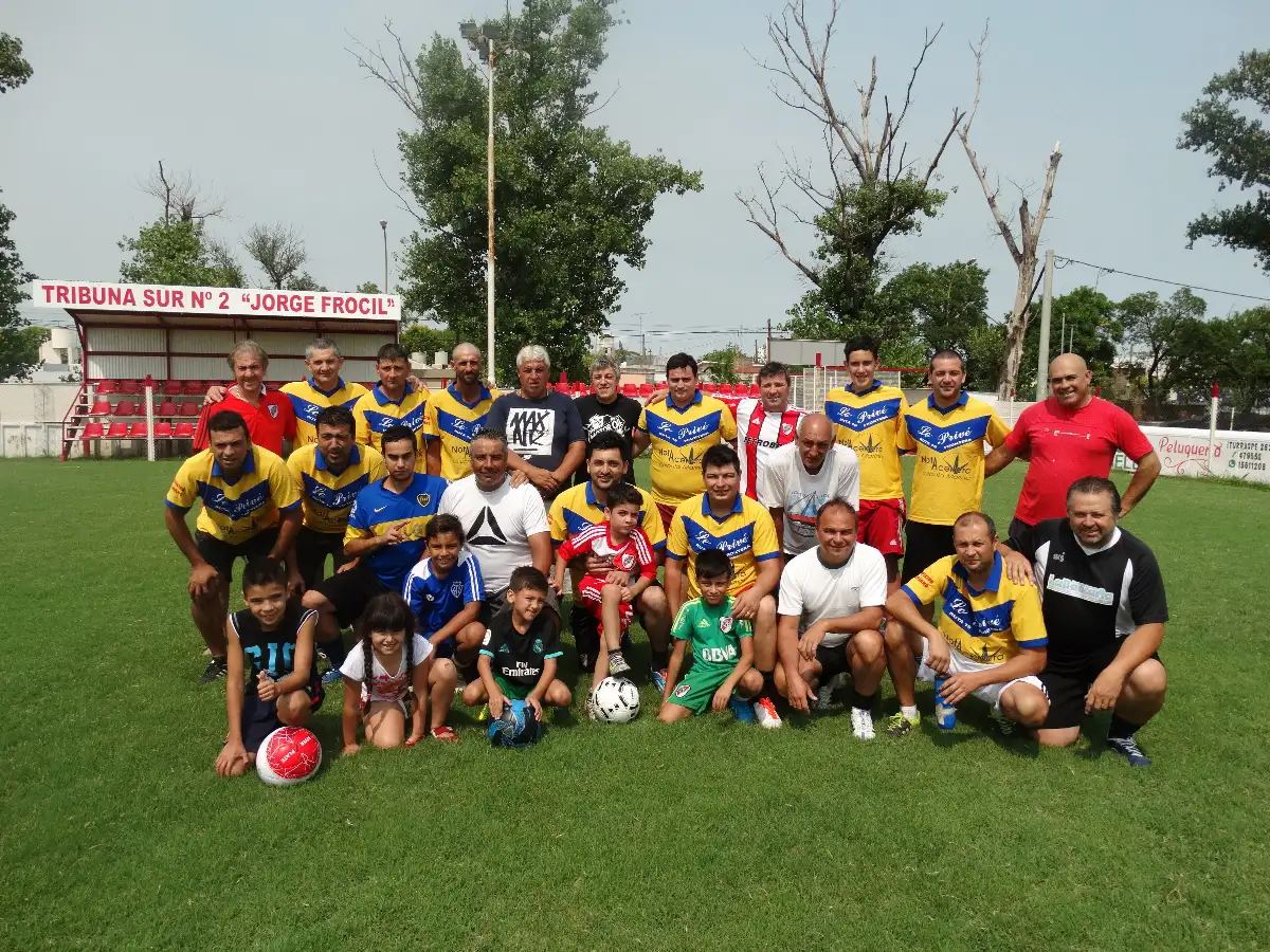 En CD River jugaron por la amistad