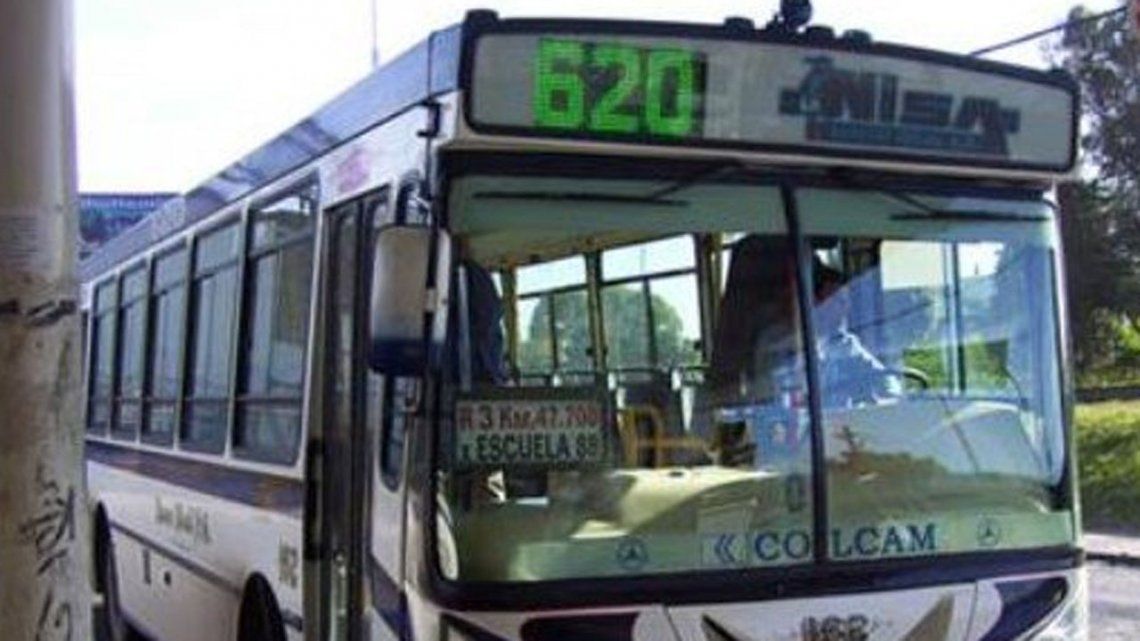 Paro de colectivos tras el crimen del chofer de la línea 620