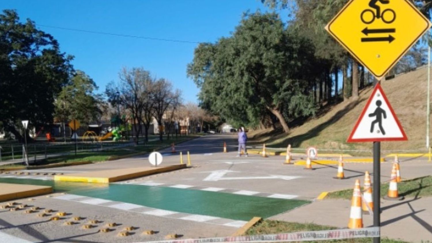 Avellaneda: permanece clausurada la circulación en el cruce de Calle 1/301