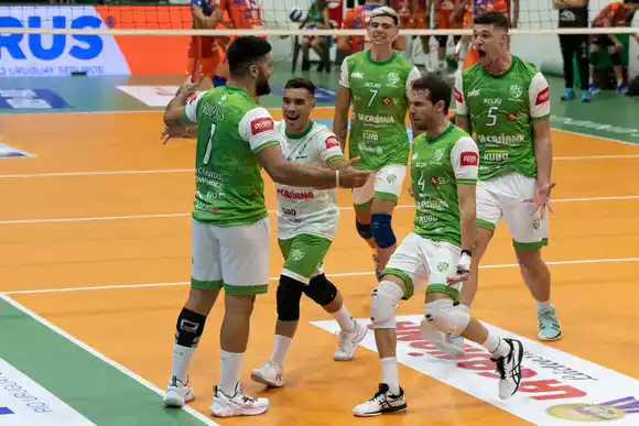 Once Unidos viajó a Tucumán para jugar 4 partidos