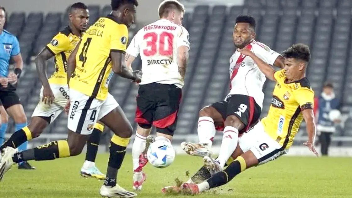 Paulo Díaz le dio el triunfo a River en la primera fecha de la Copa. Fotos: River