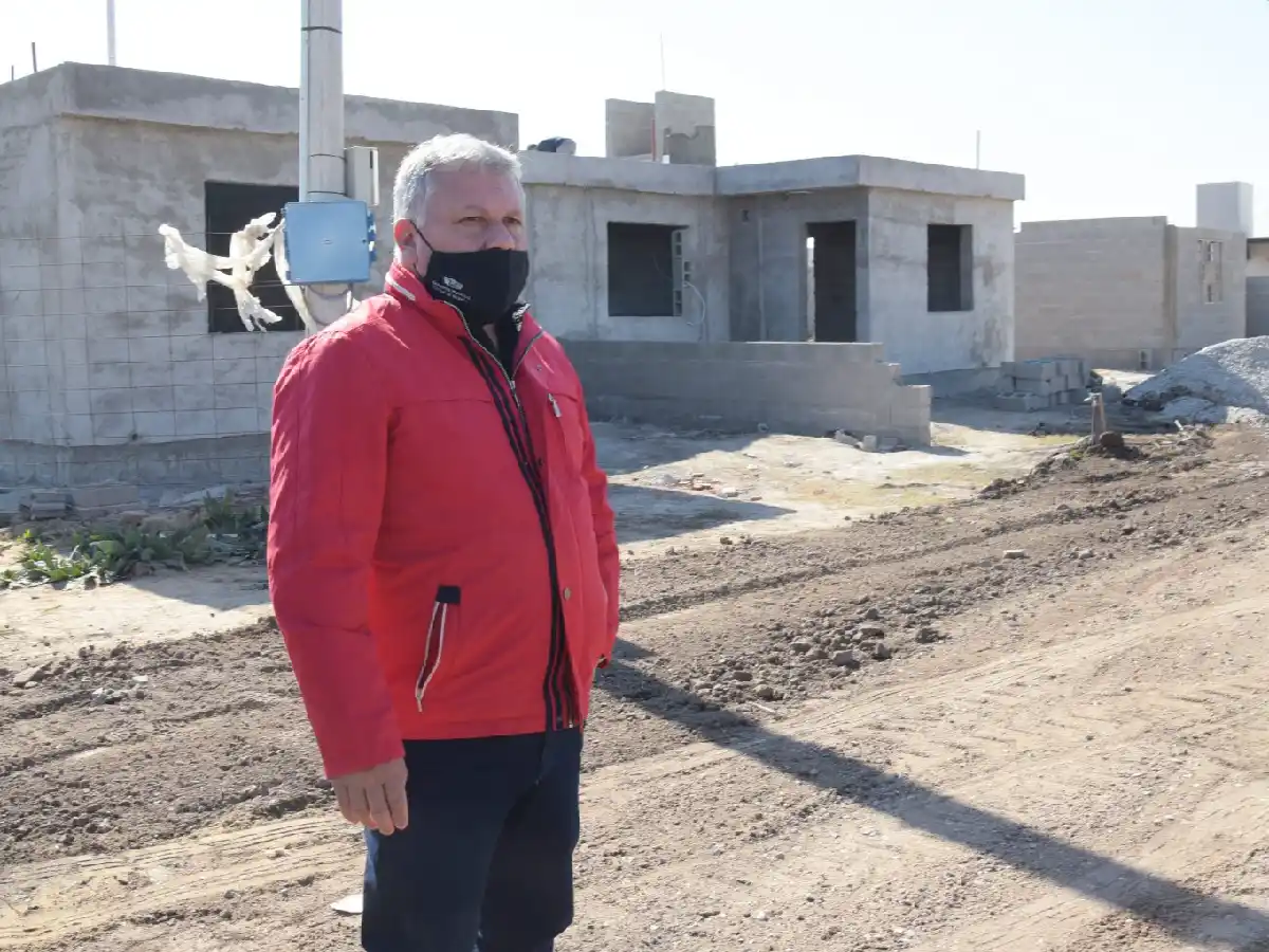 Arroyito: 14 viviendas en su etapa  final y otras 15 a punto de iniciar  