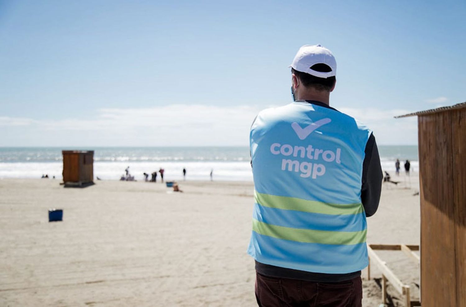 Realizan controles en accesos, playas y corredores gastronómicos por el fin de semana largo
