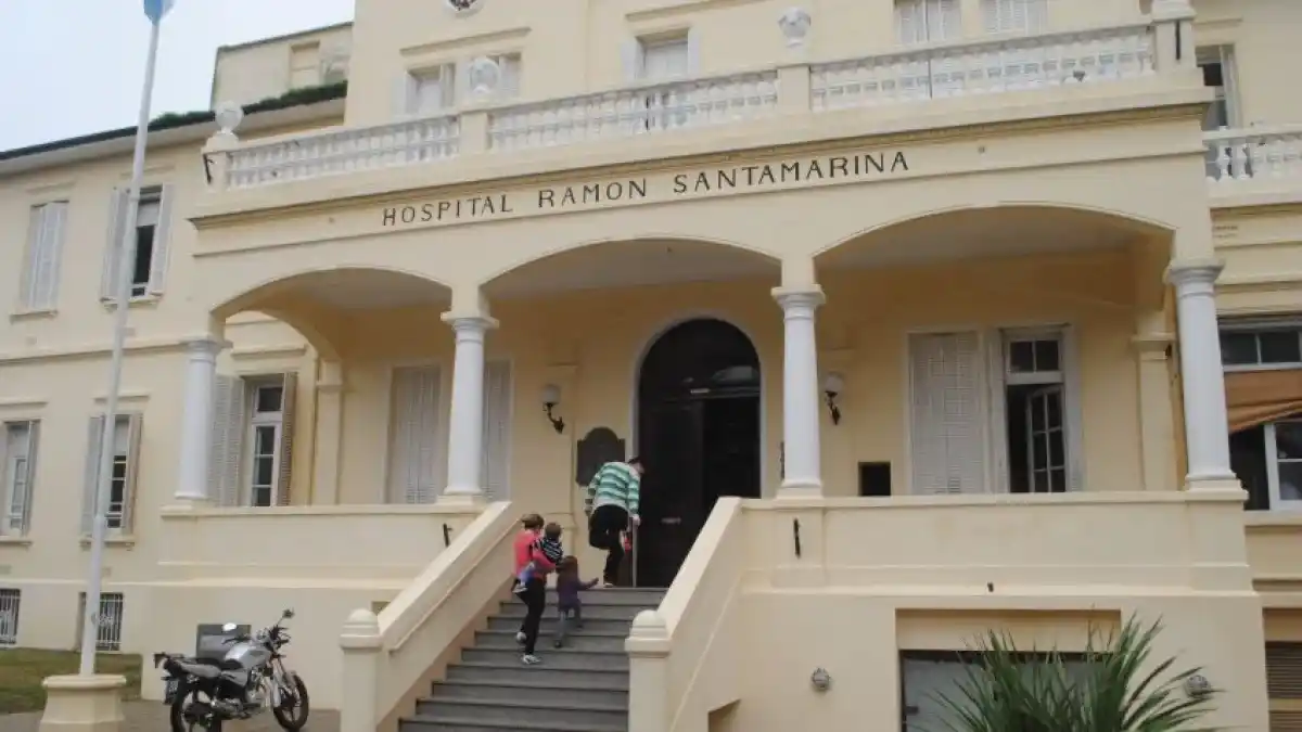El paciente se recupera favorablemente en el Hospital Santamarina.